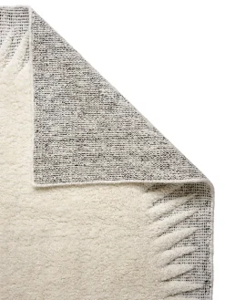 Tom Dixon Rugs, Cushions & Throws*Edgy Rug