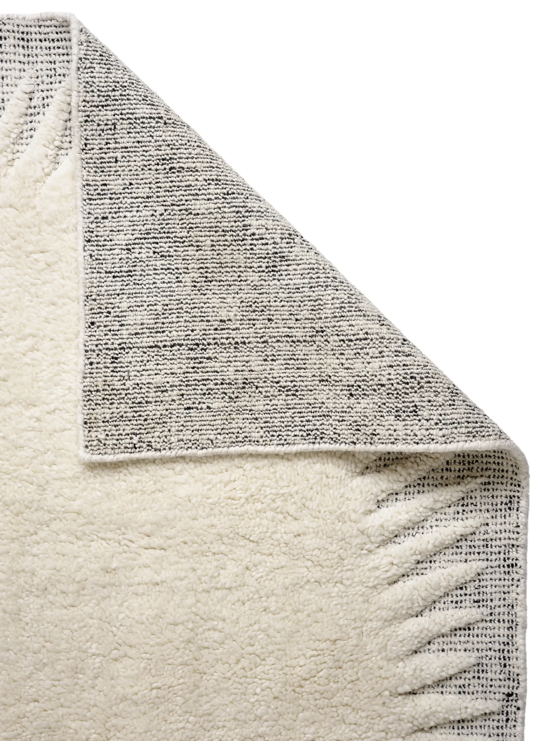 Tom Dixon Rugs, Cushions & Throws*Edgy Rug